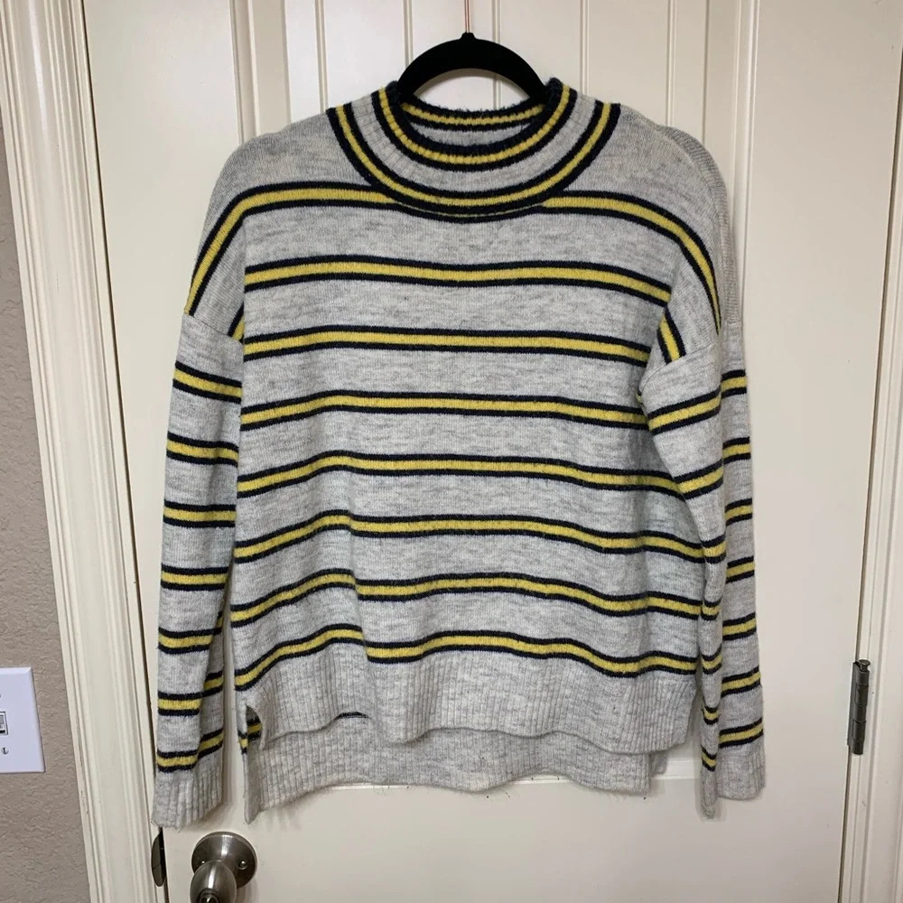 Romeo + Juliet Couture Striped Sweater - Picture 2 of 7